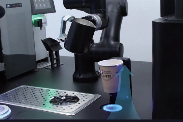 open-robot-latte-art-coffee-bar-7 open-robot-latte-art-coffee-bar-7